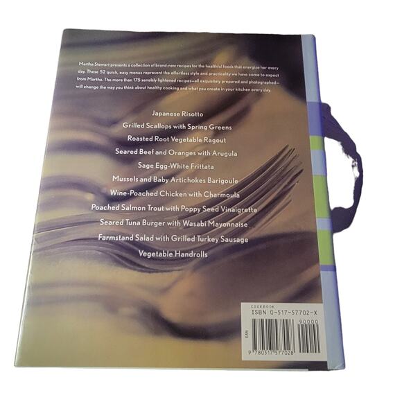Book: Martha Stewart's Healthy Quick Cook 52 quick, easy menus Hardcover - Picture 2 of 12